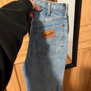 Wrangler Wanderer Flare